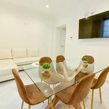 New! Modern In Neighborhood Apartament Sewilla